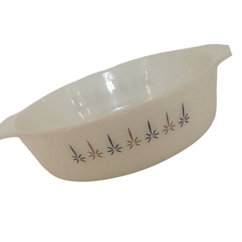 Fire-King Casserole Dish Unisex 8.5" White Excellent Atomic Starburst Milk Glass